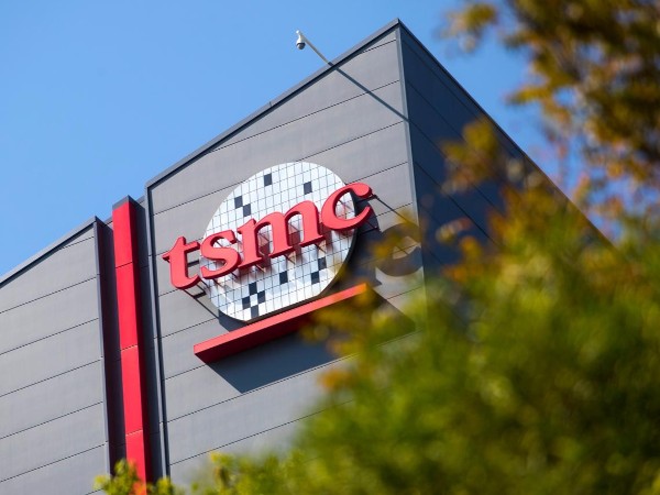 台積電撐得住晶片關稅？📈魏哲家一句話透露AI霸主的底氣