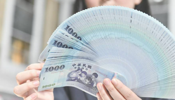 壽險業匯損重創💥，金融改革契機浮現！台灣市場迎來大變革？