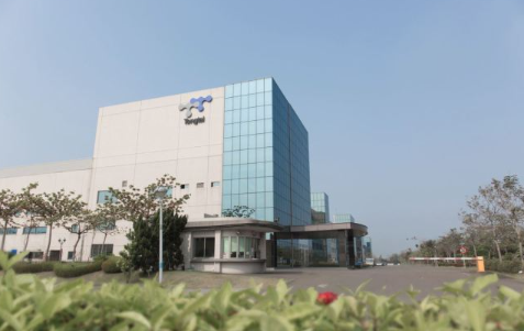 🌐 東台精機加速轉型！從AI伺服板到工具機聯盟的雙軸戰略布局